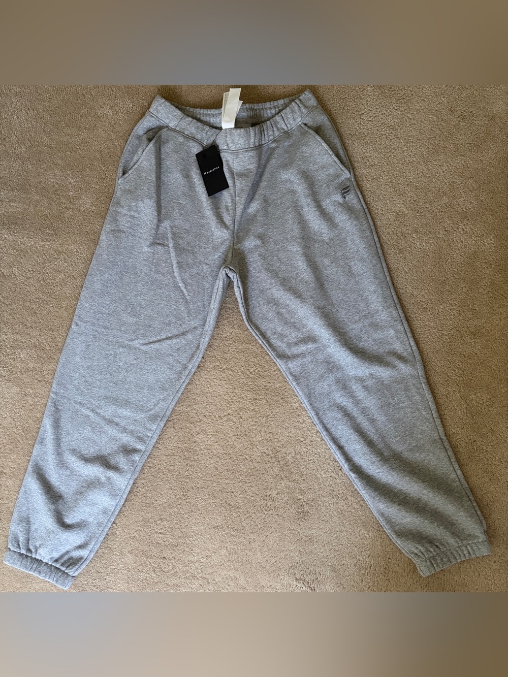 Fabletics Women’s Gray Sweatpants Joggers